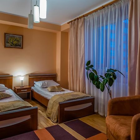 Hotel Maria Rădăuţi 외부 사진