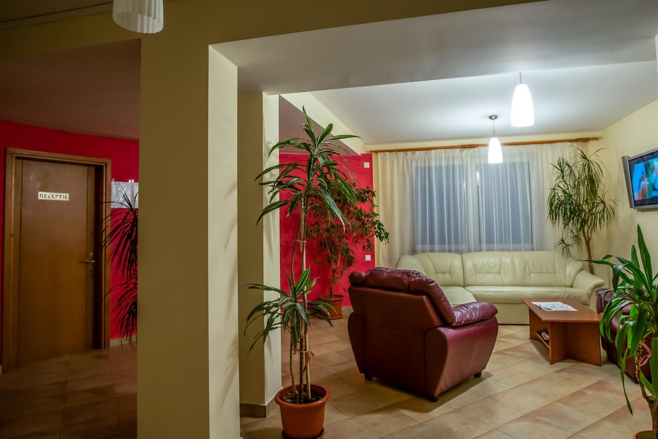 Hotel Maria Rădăuţi 외부 사진