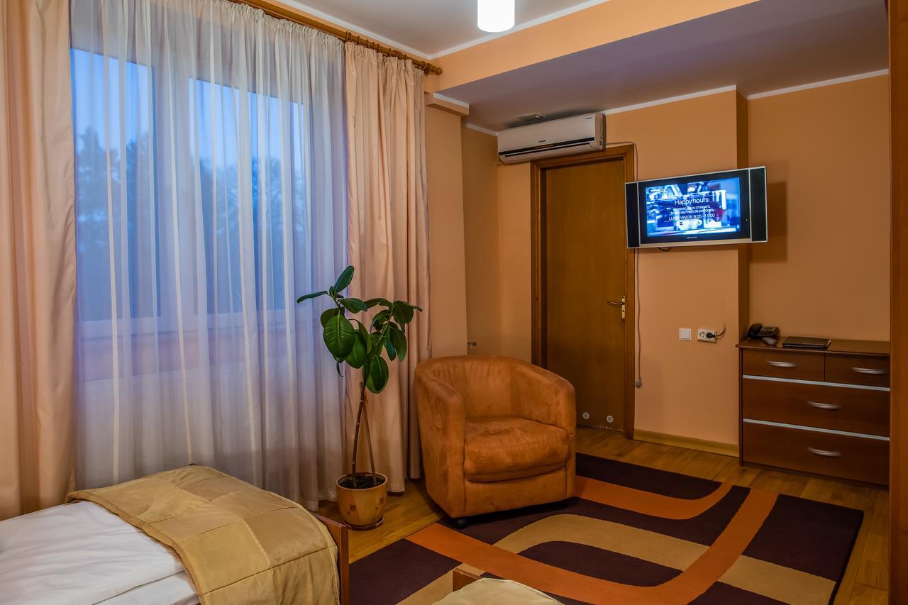 Hotel Maria Rădăuţi 외부 사진